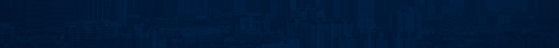 Foto de uma cidade com um película azul